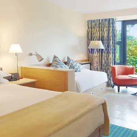 Kelly's & 4* روسلير