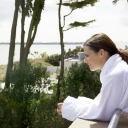 Kelly's & روسلير