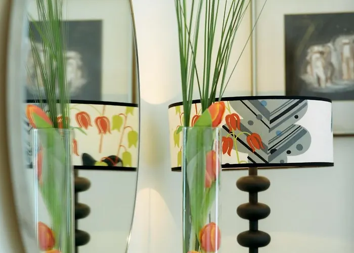 Kelly's & Отель Рослэр